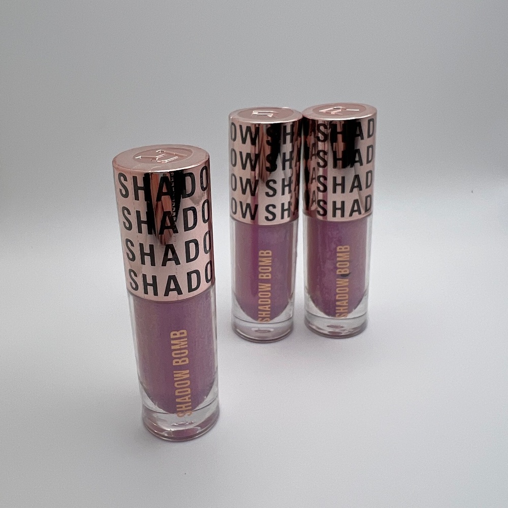 Revolution Shadow Bomb Cream Eyeshadow